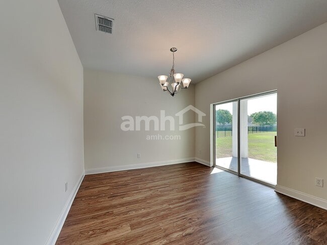 Foto del edificio - 2470 Ixora Ct