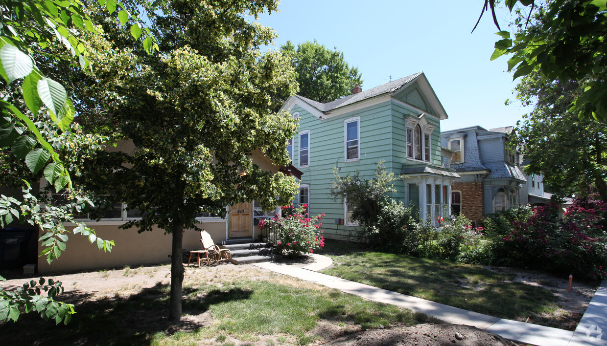 Foto del edificio - Capitol Heights Apartments