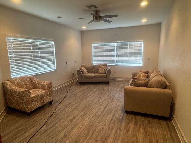 Foto del edificio - 5822 Erik Way