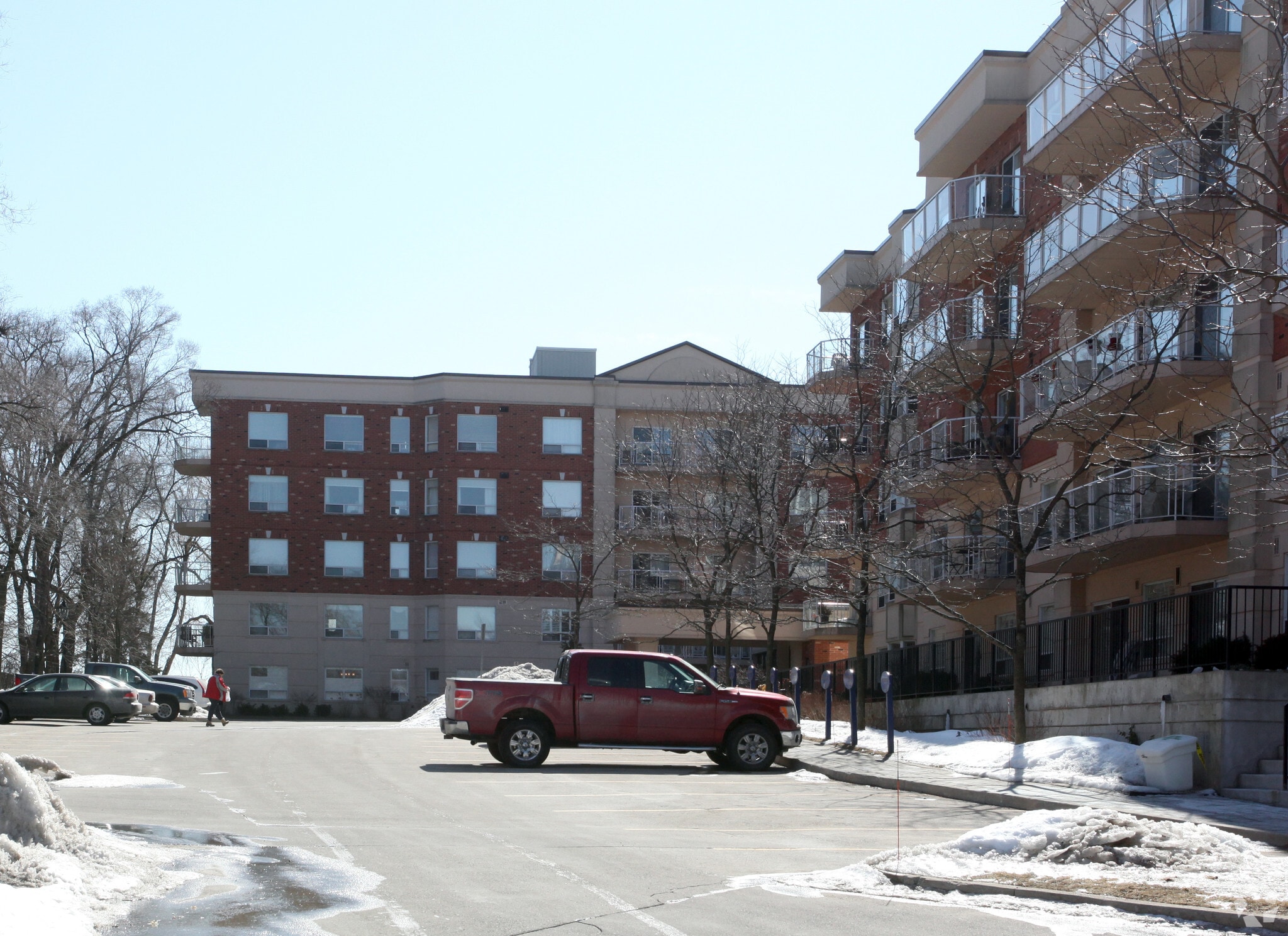 Waterford Place Condo 5194
