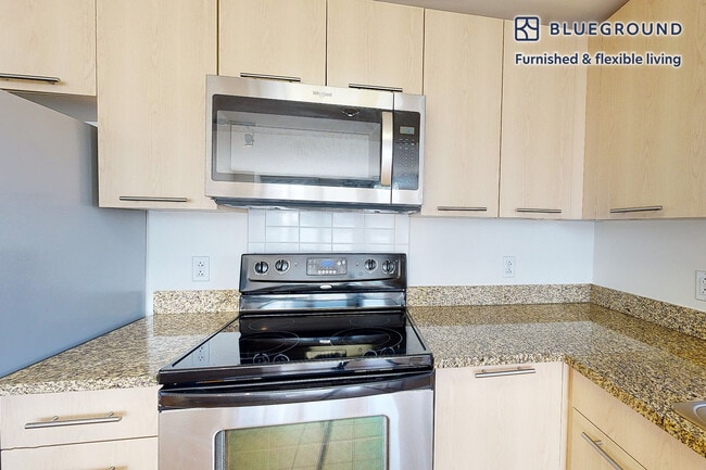 Foto del edificio - 27 Barker Ave