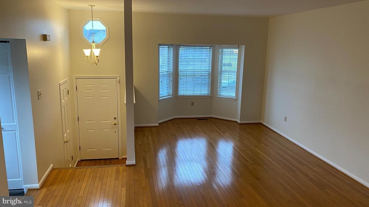 Primary Photo - 12358 Herrington Manor Dr