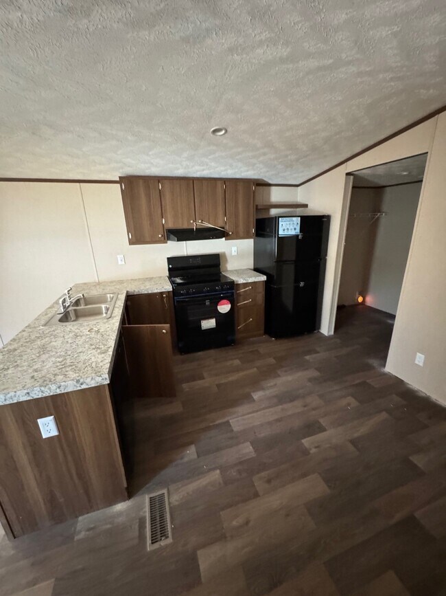Building Photo - 13715 Brigadier Dr