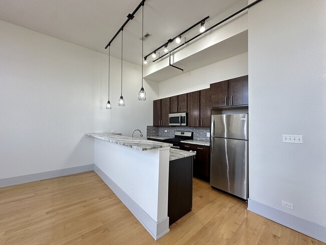 Foto del edificio - 1426 W 21st St