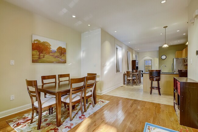 Dining Room - 752 S 15th St