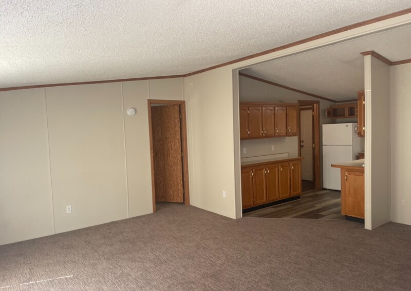 Primary Photo - 292 Hunters Rill