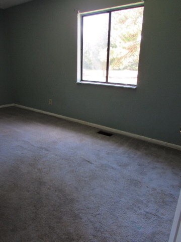 Building Photo - 5545 Tally Yates Dr