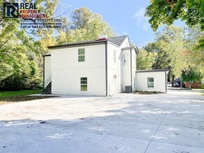 Building Photo - 605 Fairview Ave