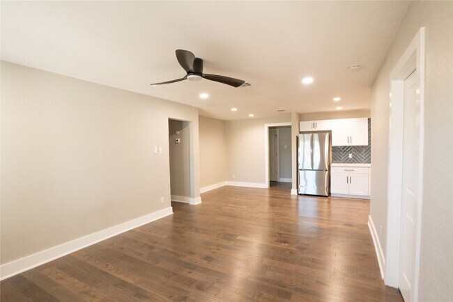 Foto del edificio - 10202 Cathedral Dr