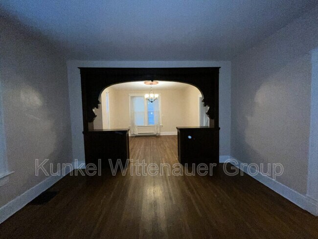 Foto del edificio - 720 E D St