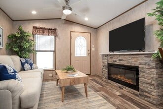 Building Photo - 10780 High Mesa Trl