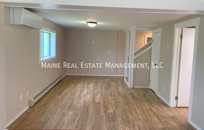 Building Photo - 1 Mansel Rd