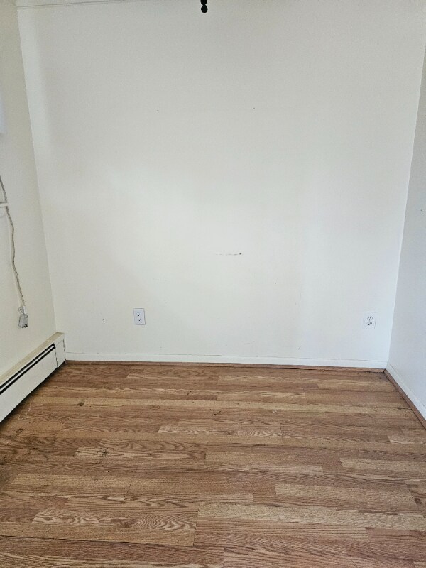 Foto del edificio - 3831 Devon Rd