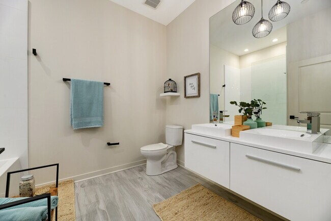 Foto del edificio - 780 E Irving Park Rd