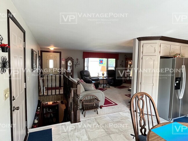 Foto del edificio - 2333 Canter Ln