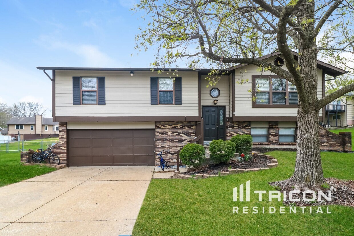 Foto principal - 14 Long Branch Ct