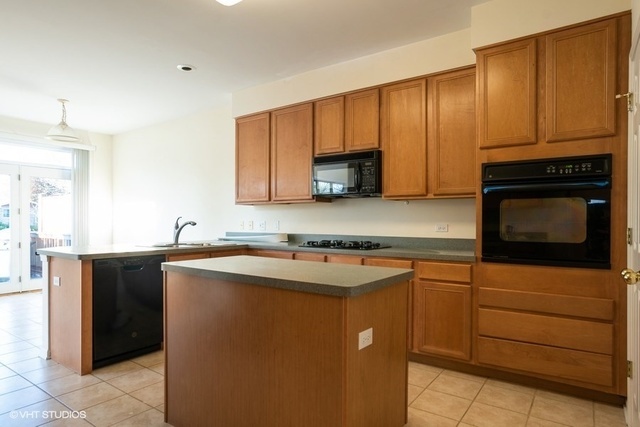 Building Photo - 4134 Bordeaux Dr