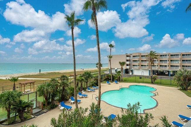 Building Photo - 4000 Surfside Blvd