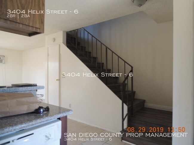 Building Photo - Very nice unit with upgrades
