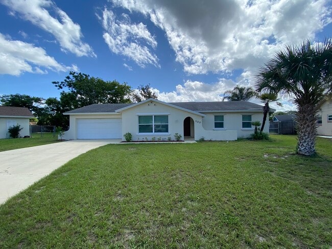 Building Photo - 100 Avalon Ct