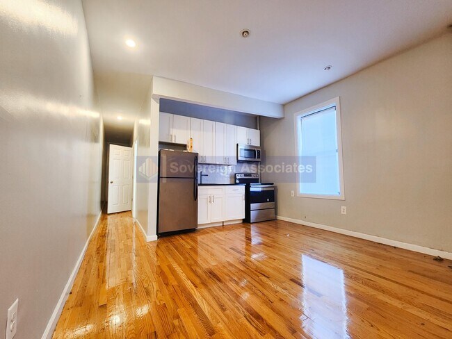Building Photo - 148 W 142nd St