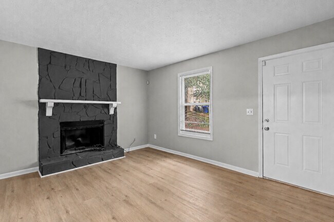 Building Photo - 1227 Creek Forest Ct NW