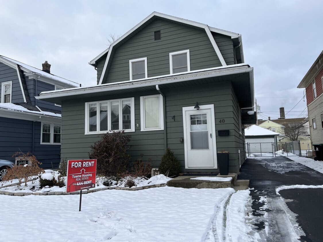 40 McKinley Ave, Kenmore, NY 14217 House Rental in Kenmore, NY