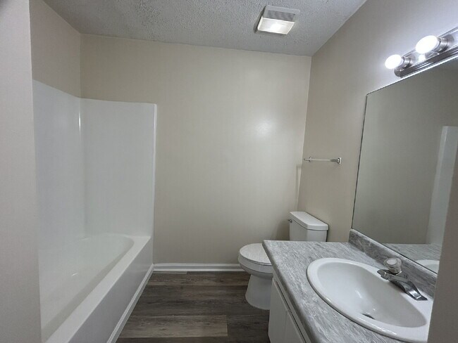 Foto del edificio - Condo for Rent