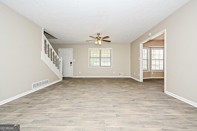 Building Photo - 155 Stokes Dr