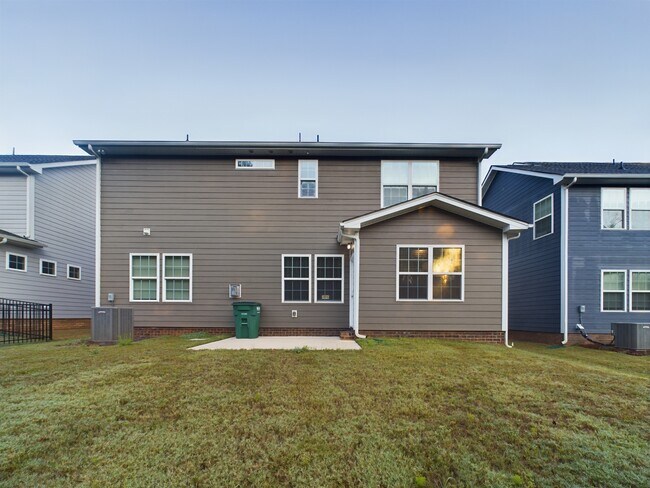 Foto del edificio - 3040 Whipcord Dr