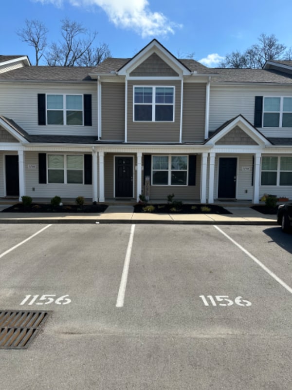 Building Photo - 1156 Tradition Trl