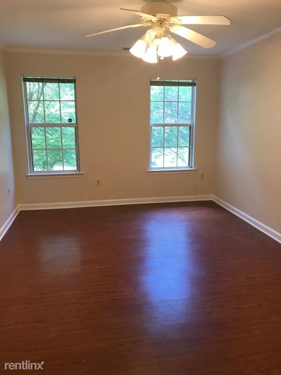 Foto del edificio - 13105 Millhaven Pl