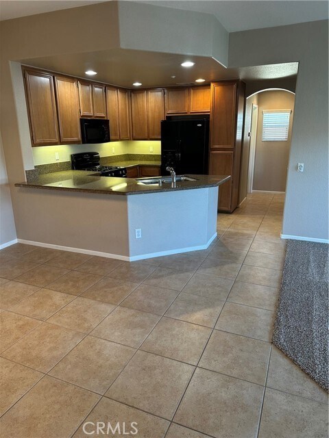 Foto del edificio - 25206 Meadow Walk St