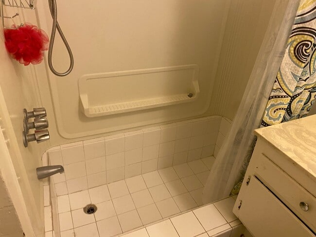 Foto del edificio - 2211 S Mountain View Ave