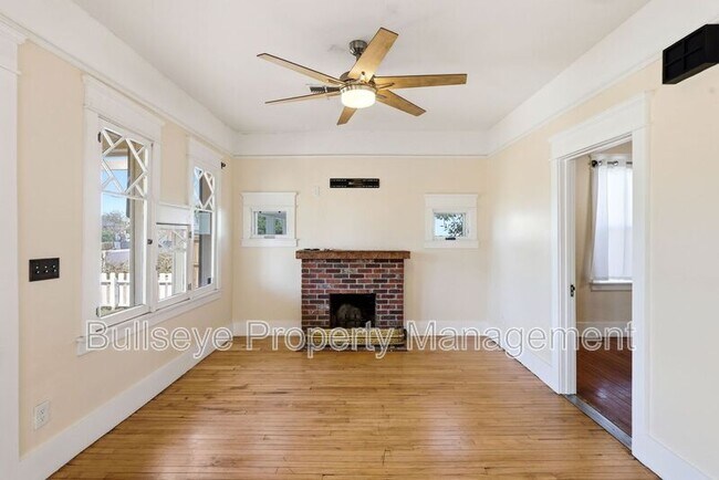Building Photo - 1238 E McKinley St