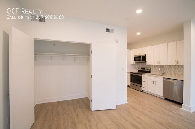 Foto del edificio - 1325 N Lee St