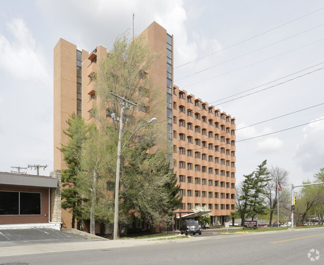 Bowen Tower Apartments Raytown, MO