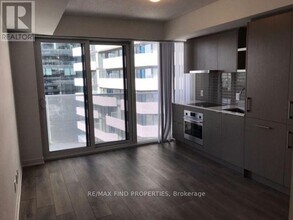 Building Photo - 88 Harbour St