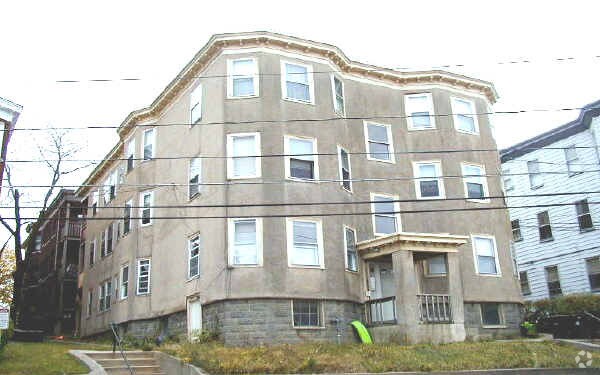 Primary Photo - 25 Main St