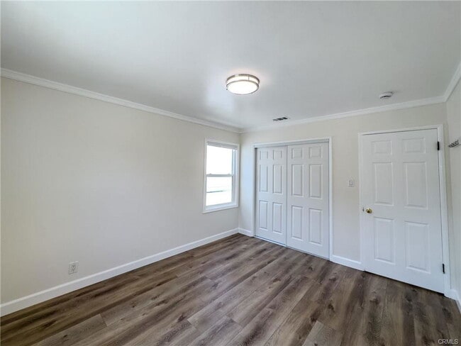 Building Photo - 1509 S Meadows Ave