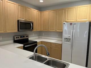 Foto del edificio - 111  Via Aurelia   Royal Palm Beach Fl 33411