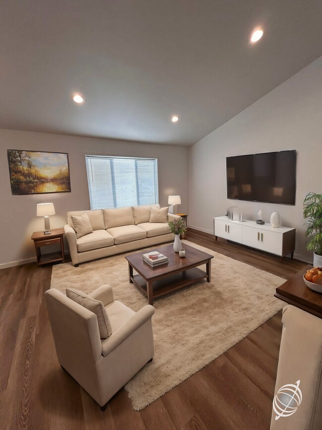 Foto del edificio - 3 Bed 3 Bath Townhome