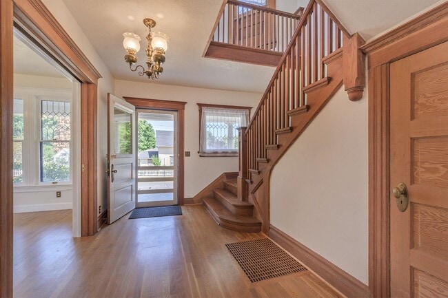 Building Photo - Historic Elegance Meets Modern Comfort – Beautifully Restored 1904 Victorian in the Heart of Fore...