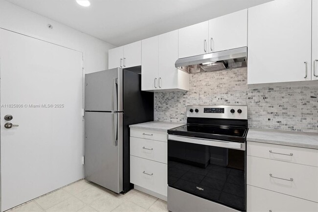 Building Photo - 625 Biltmore Way