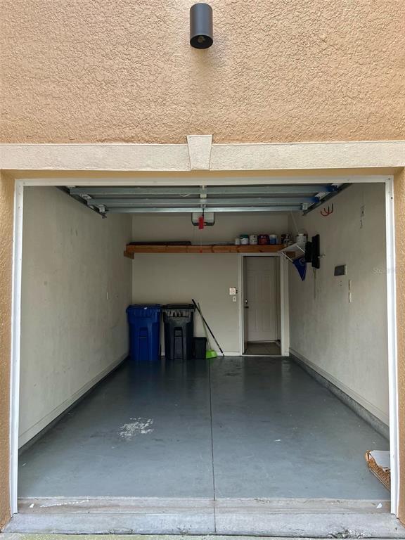 Foto del edificio - 16304 Parkstone Palms Ct