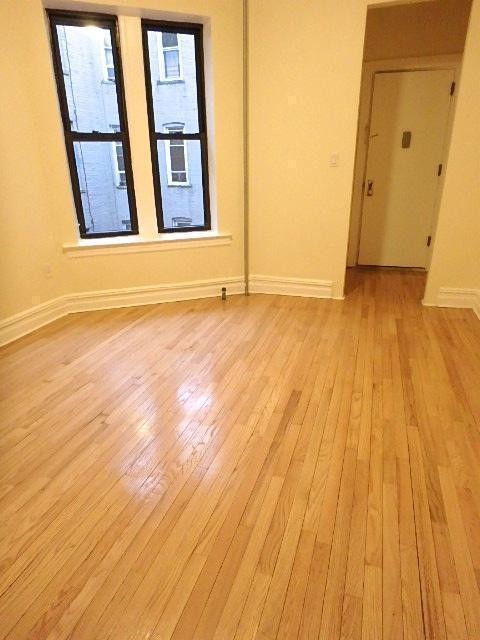 Primary Photo - 4816 46th St