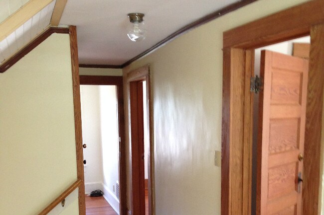 hallway/bedrooms - 202 Delaware Ave
