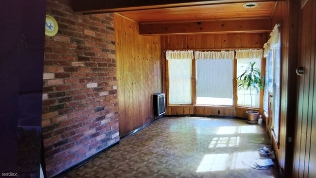 Building Photo - 3 br, 2 bath House - 522 E Atherton Rd