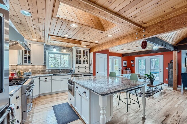 Foto del edificio - 574 N Cedar Brook Rd