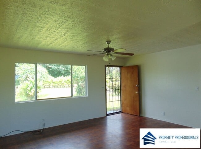 Building Photo - 3 bedroom in HPP